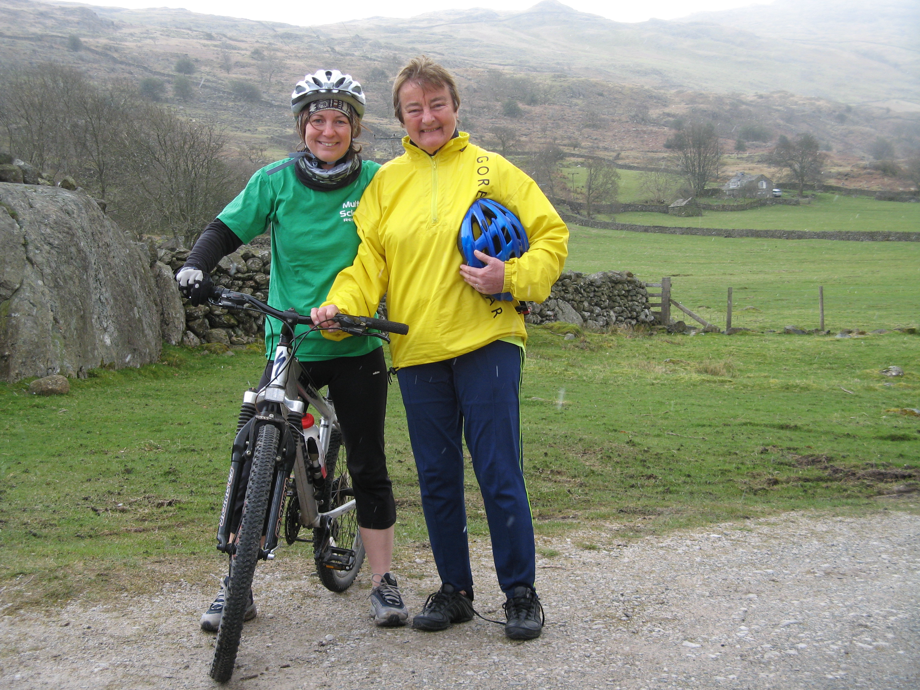 Coast to Coast Cycle Ride April 2008 from Walney Island to Whitby on MS Research Newsletter